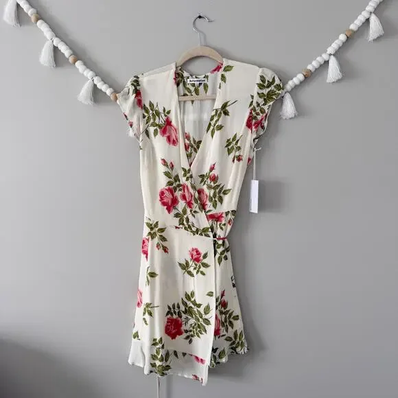 NWT Reformation Radley Wrap Dress Floral Print Cream Mini Ruffle Hem Womens Sz S - Picture 5 of 6